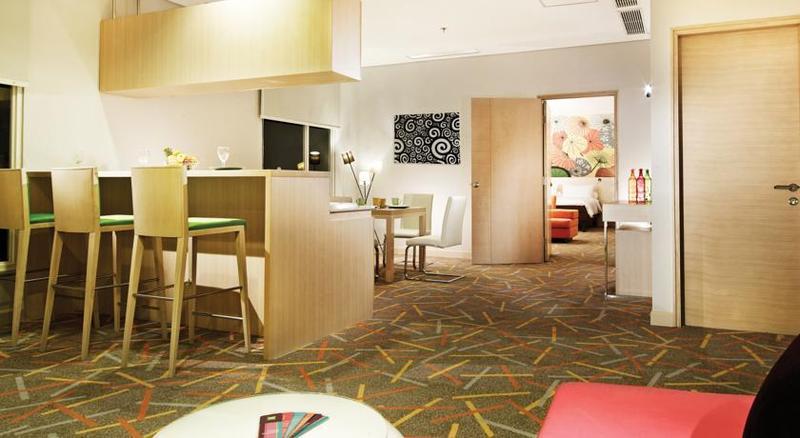Ibis Styles Malang Hotel Exterior foto