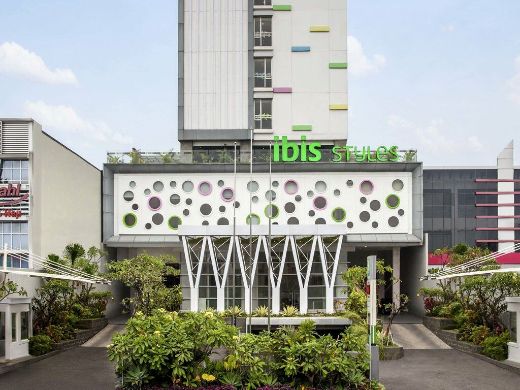 Ibis Styles Malang Hotel Exterior foto
