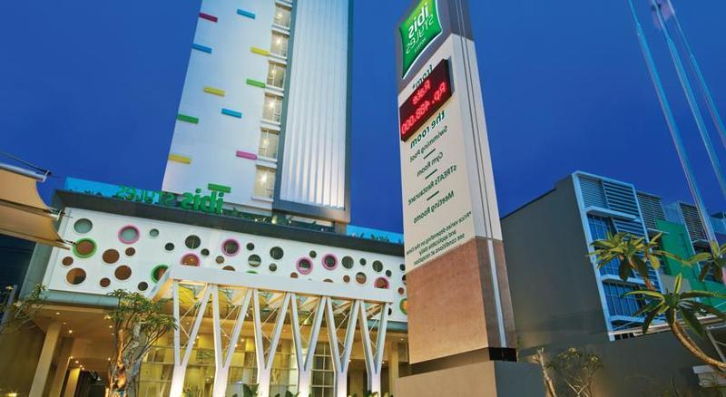Ibis Styles Malang Hotel Exterior foto